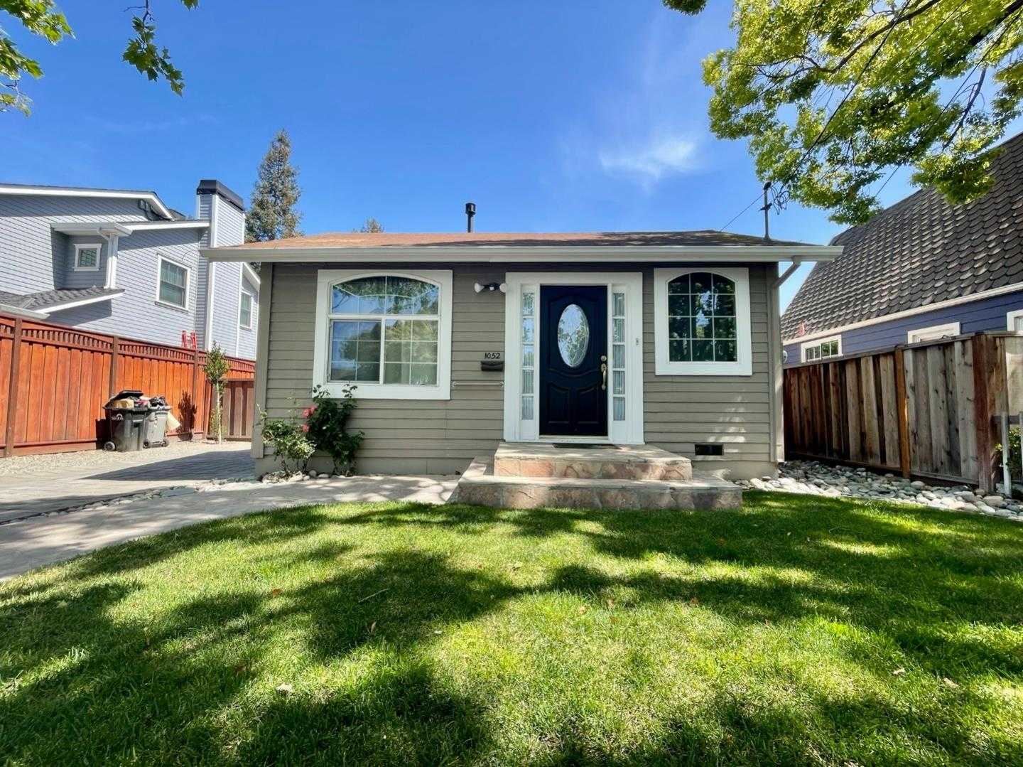 Neighborhood Neighborhood-106