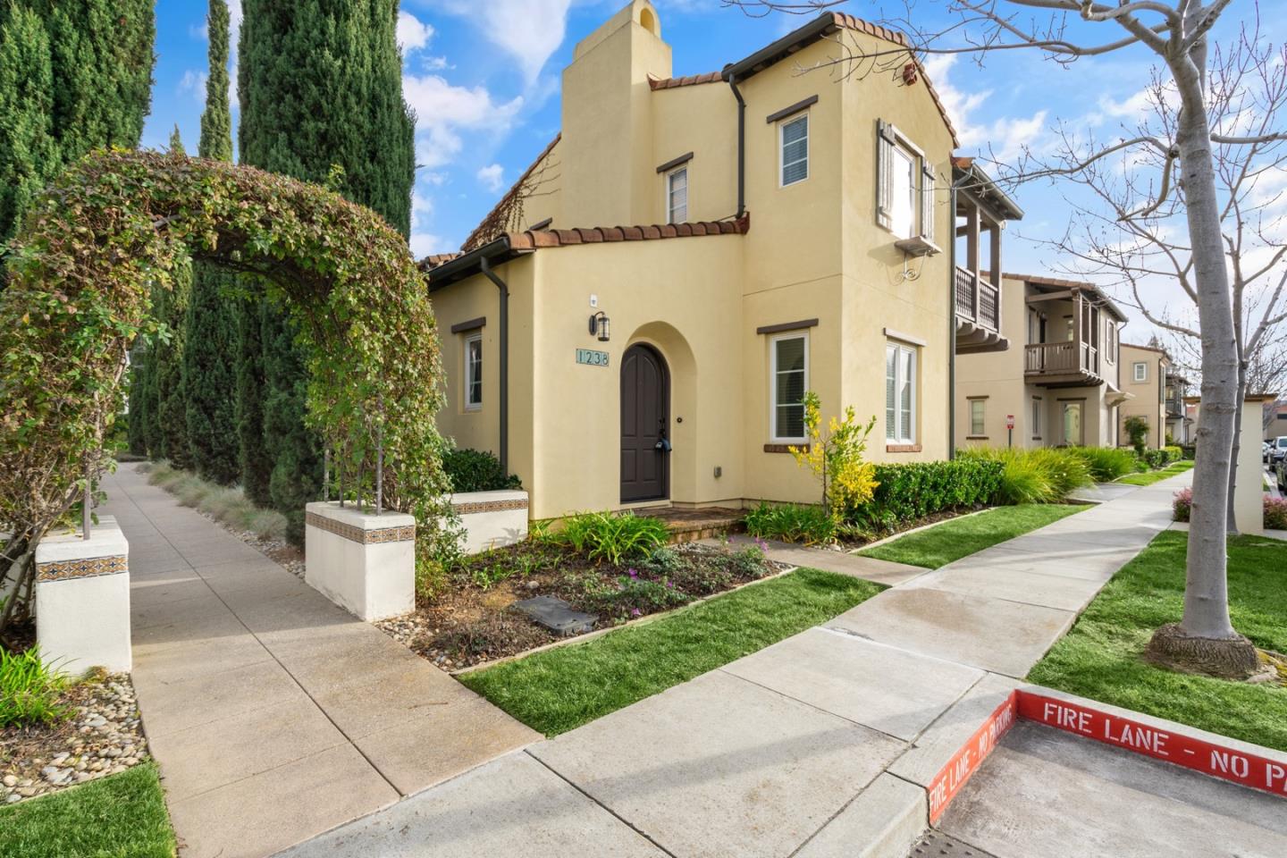 Neighborhood Neighborhood-65