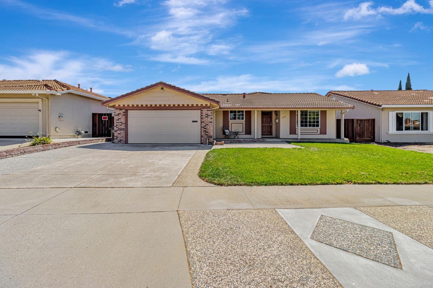 Neighborhood Neighborhood-5