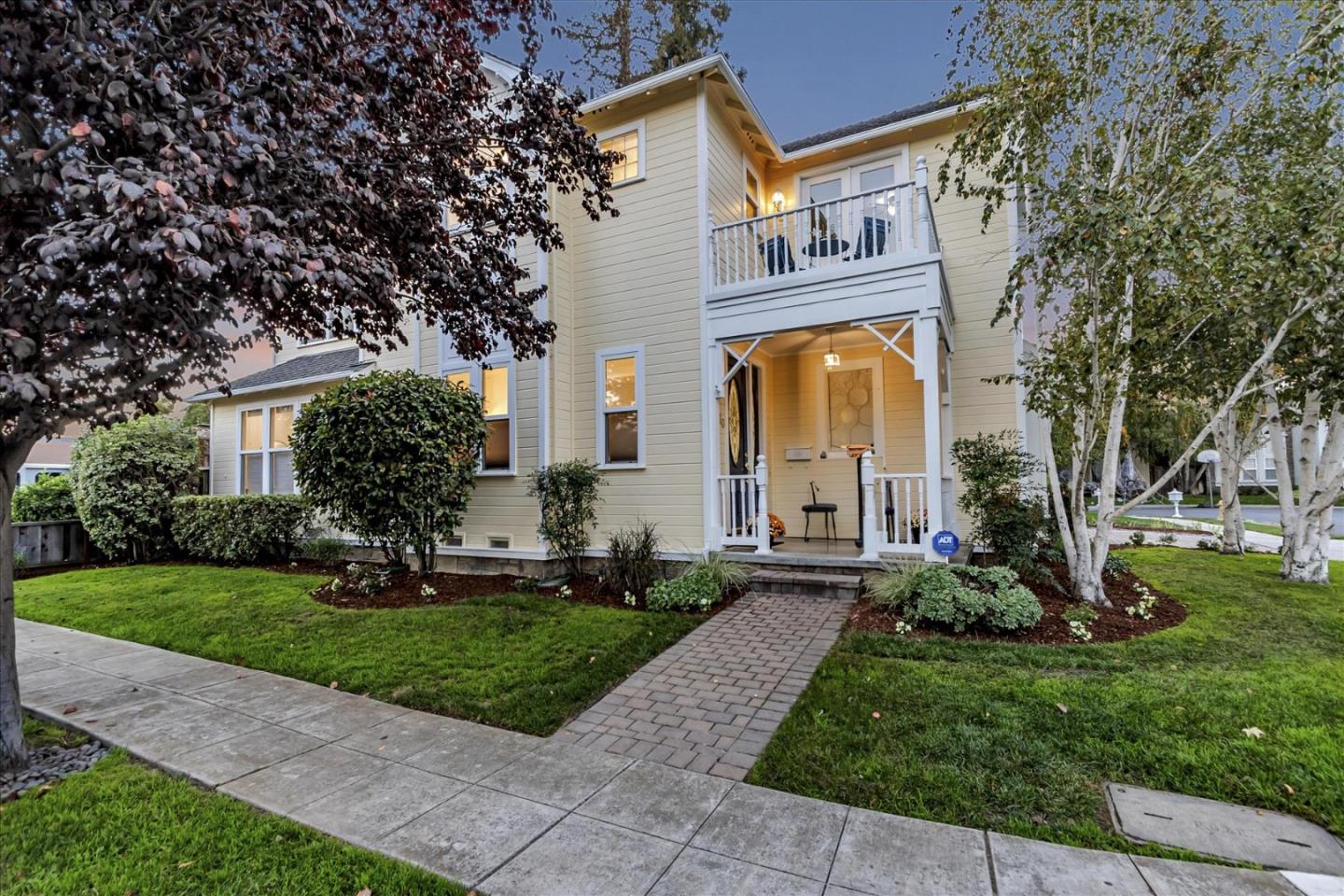 Neighborhood Neighborhood-101