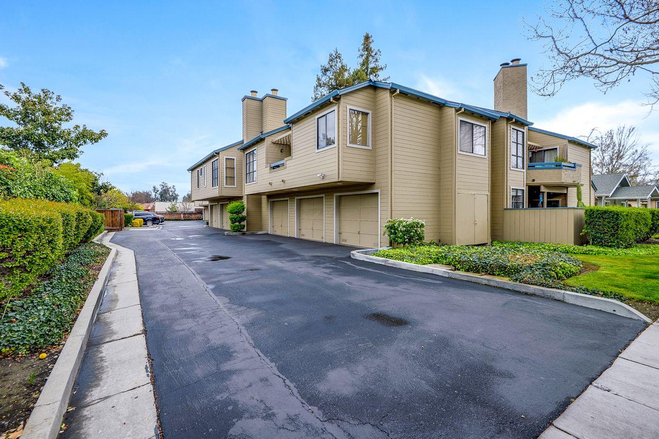 Neighborhood Neighborhood-33