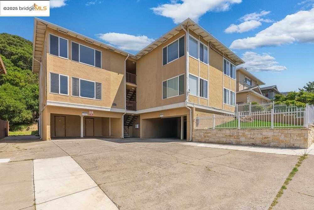 Neighborhood Neighborhood-22