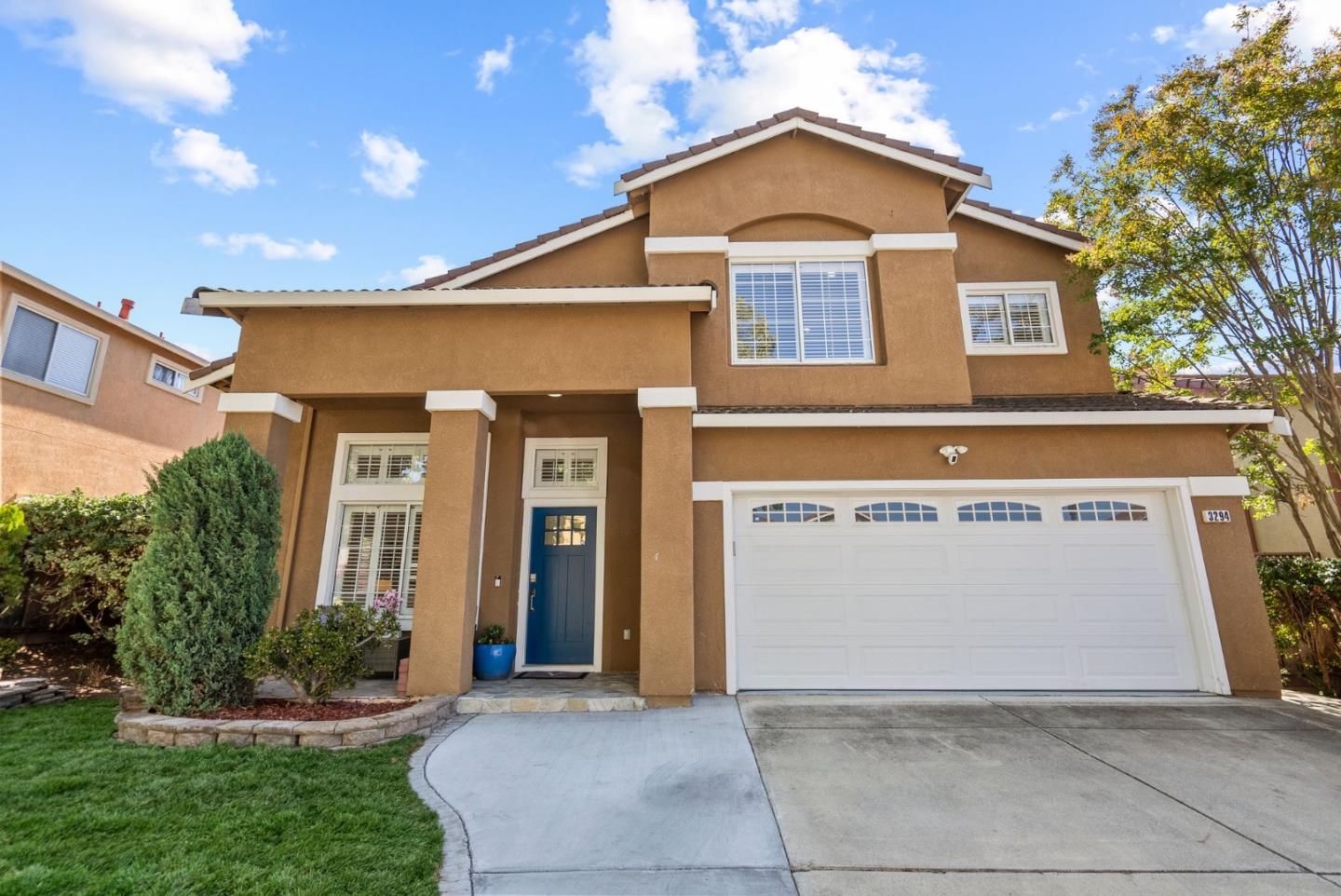 Neighborhood Neighborhood-83