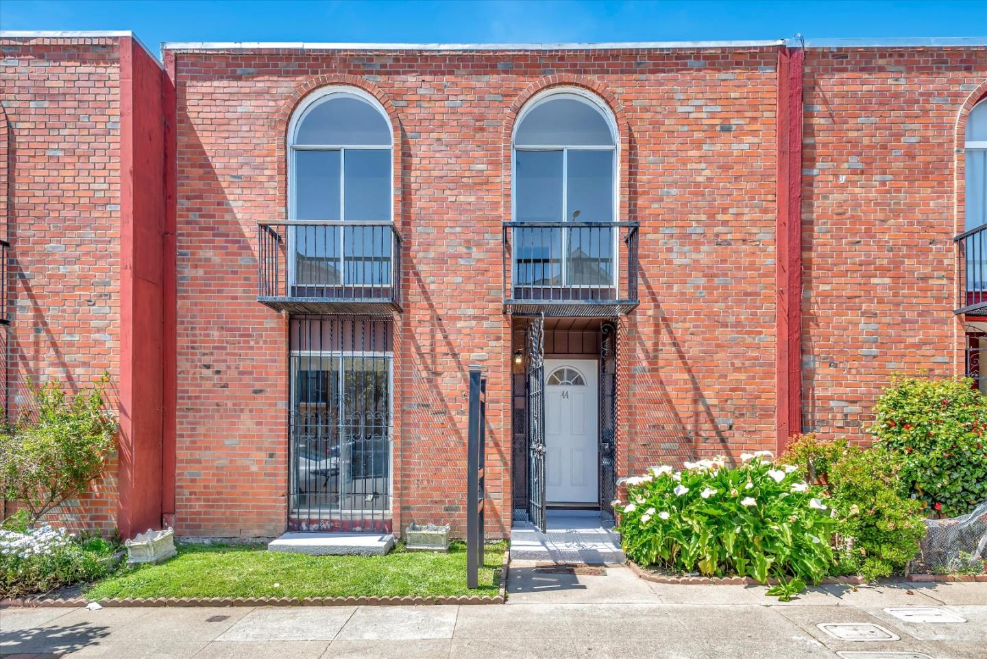 Neighborhood Neighborhood-3