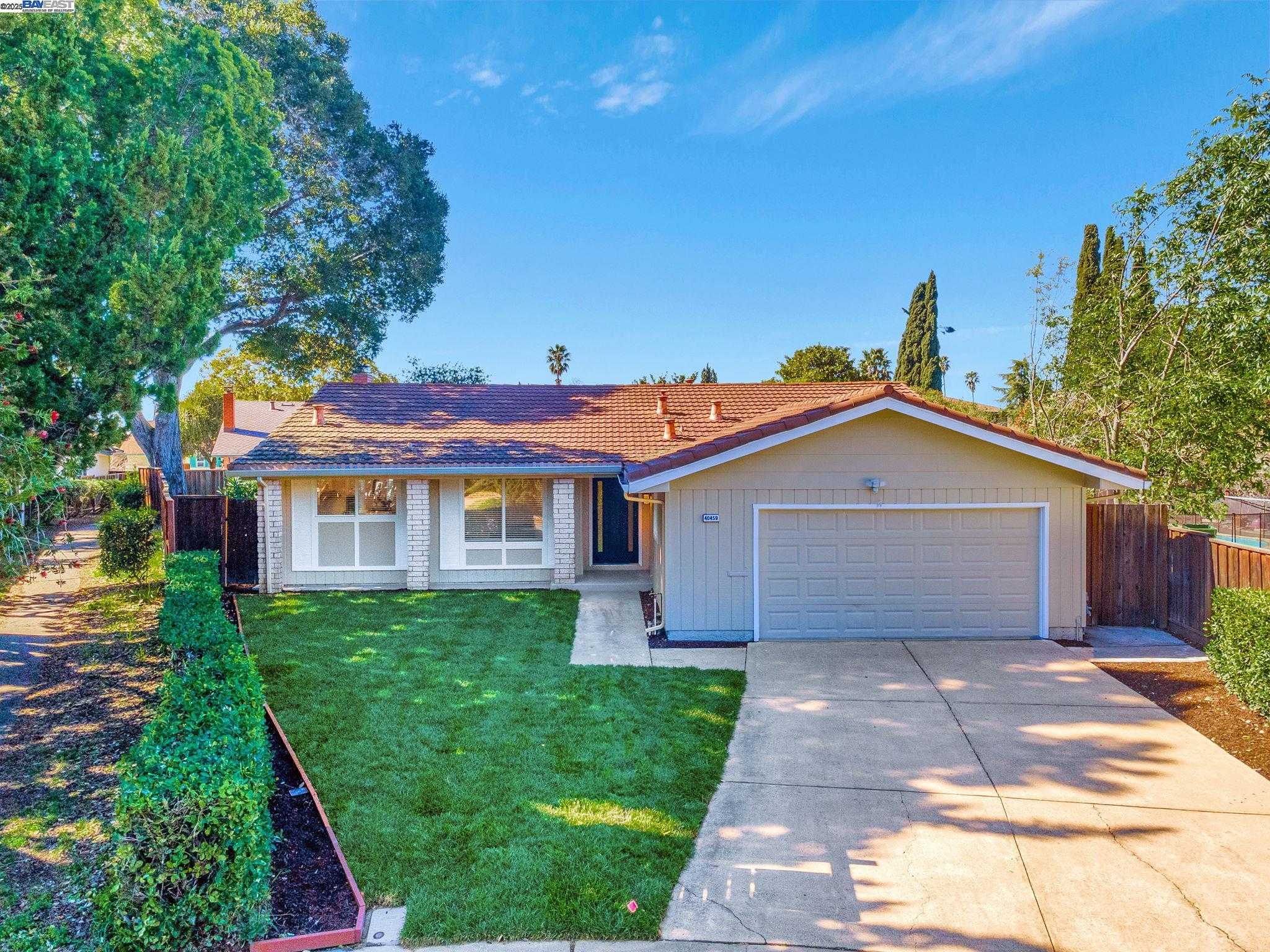 Neighborhood Neighborhood-17