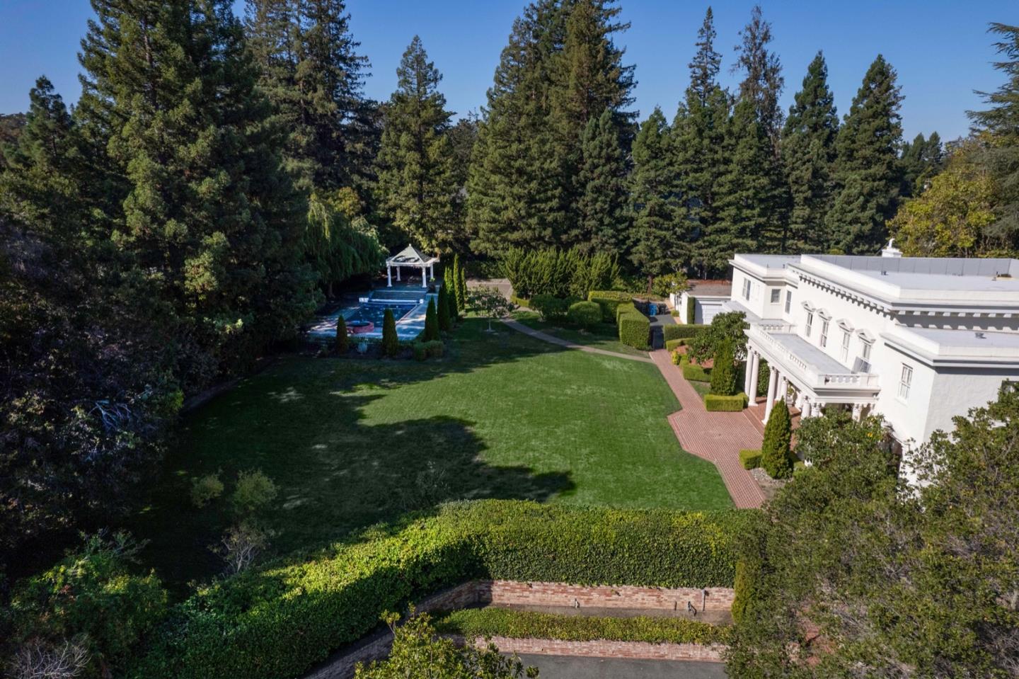 Neighborhood Neighborhood-1