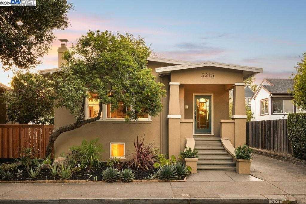 Neighborhood Neighborhood-29