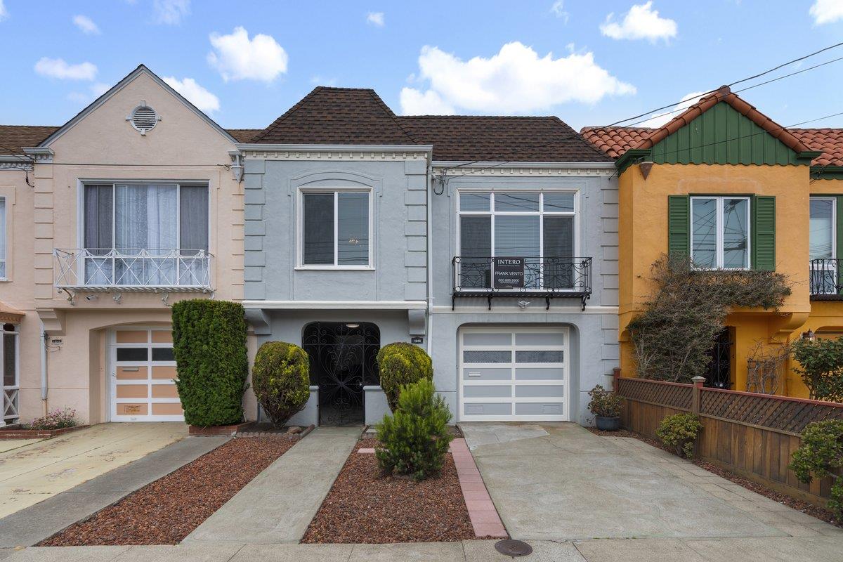 Neighborhood Neighborhood-4