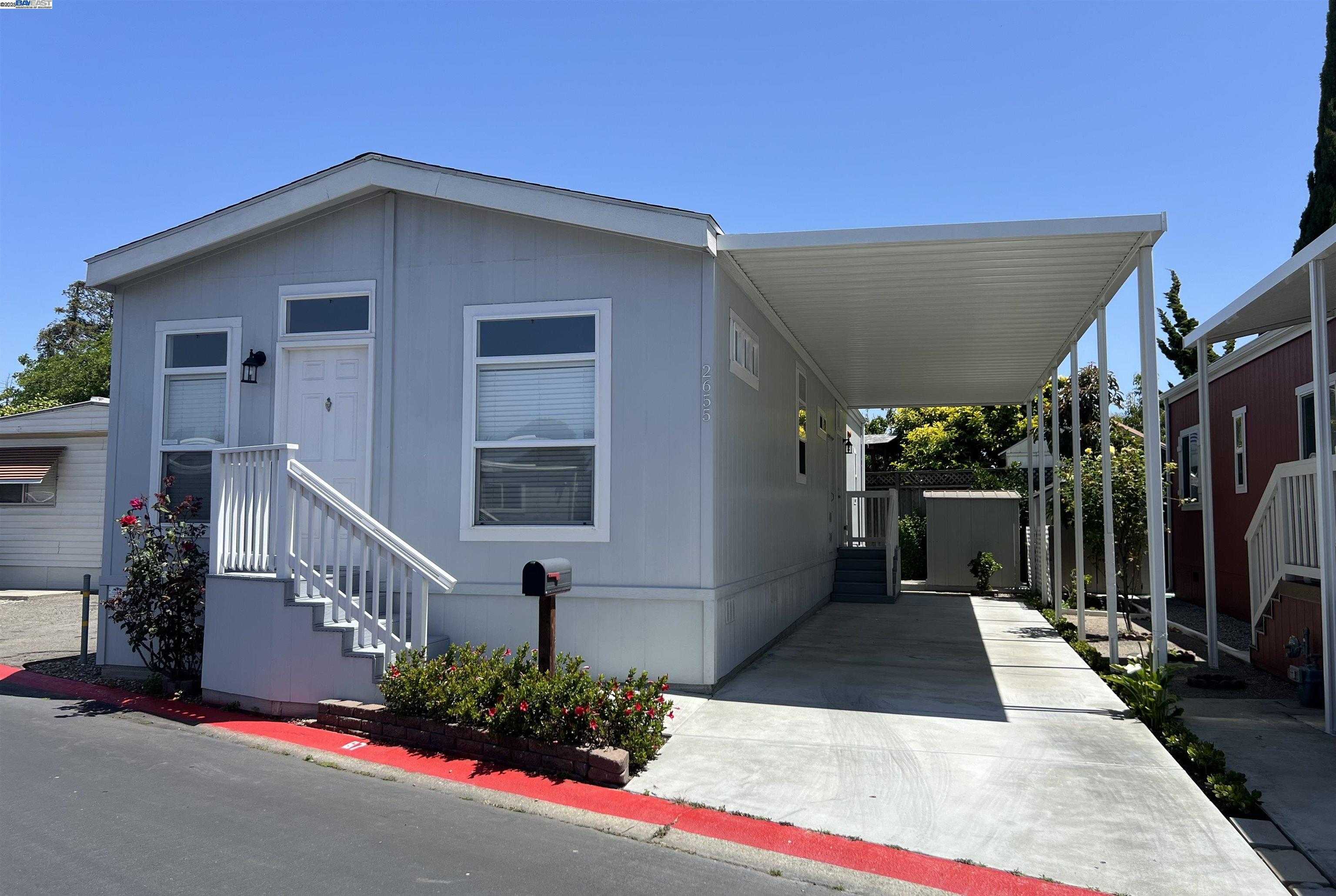 Neighborhood Neighborhood-22