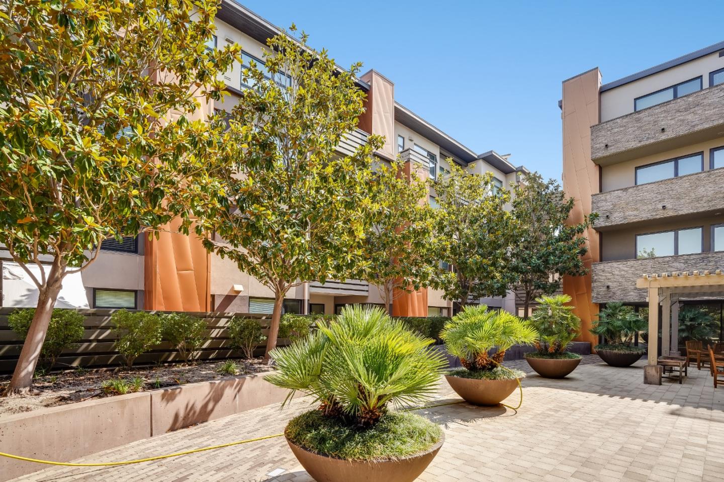 Burlingame-Plaza-Burlingame