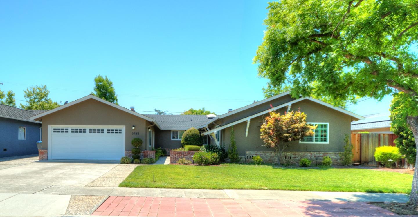 Neighborhood Neighborhood-153