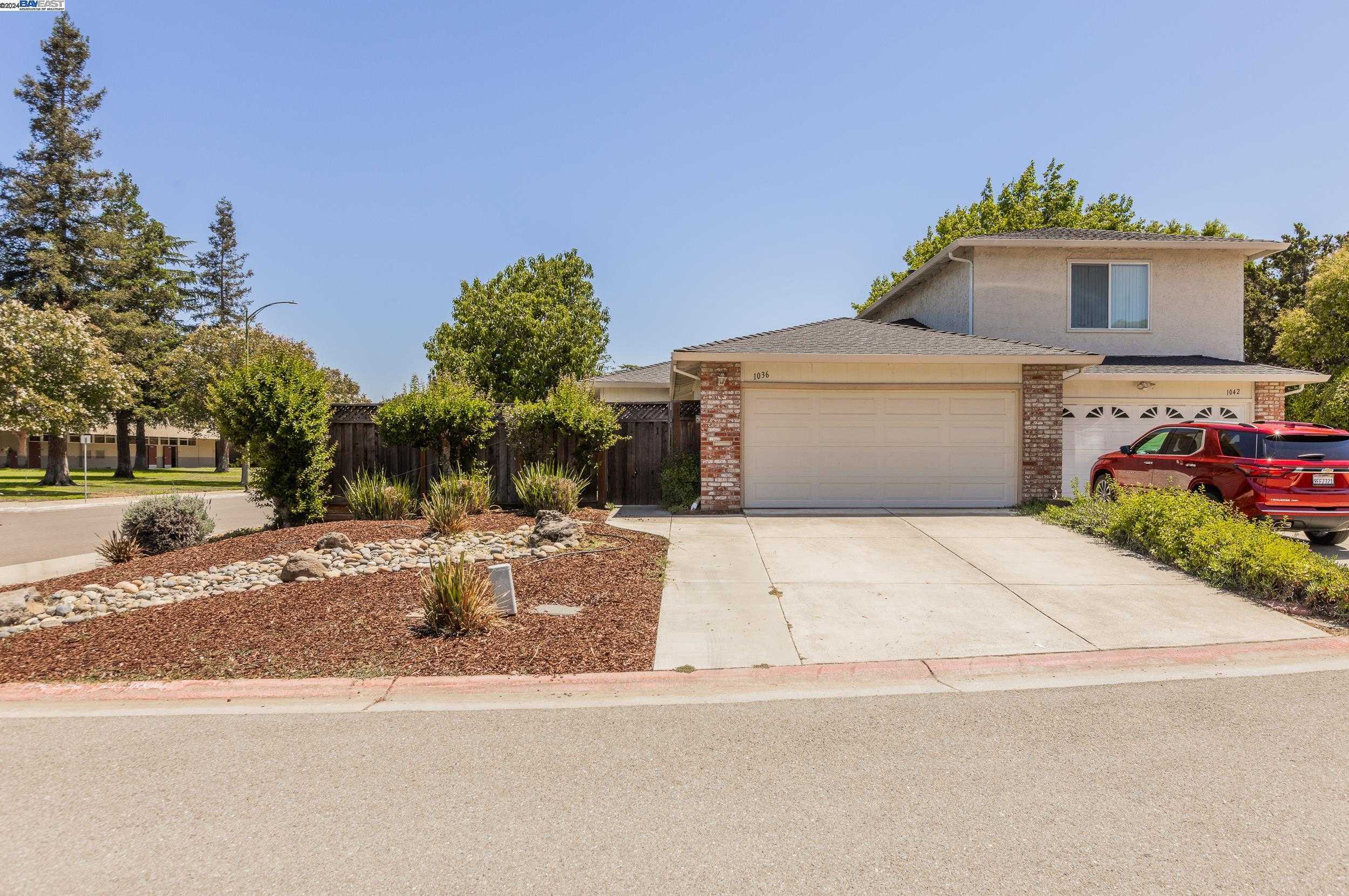 Neighborhood Neighborhood-98