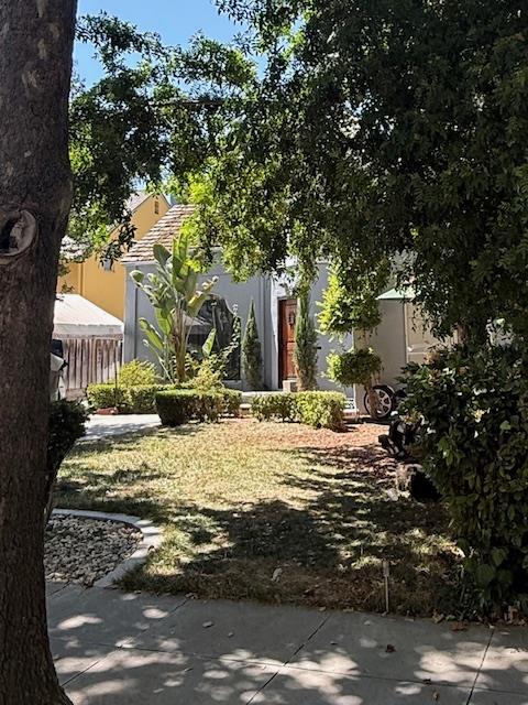Neighborhood-3