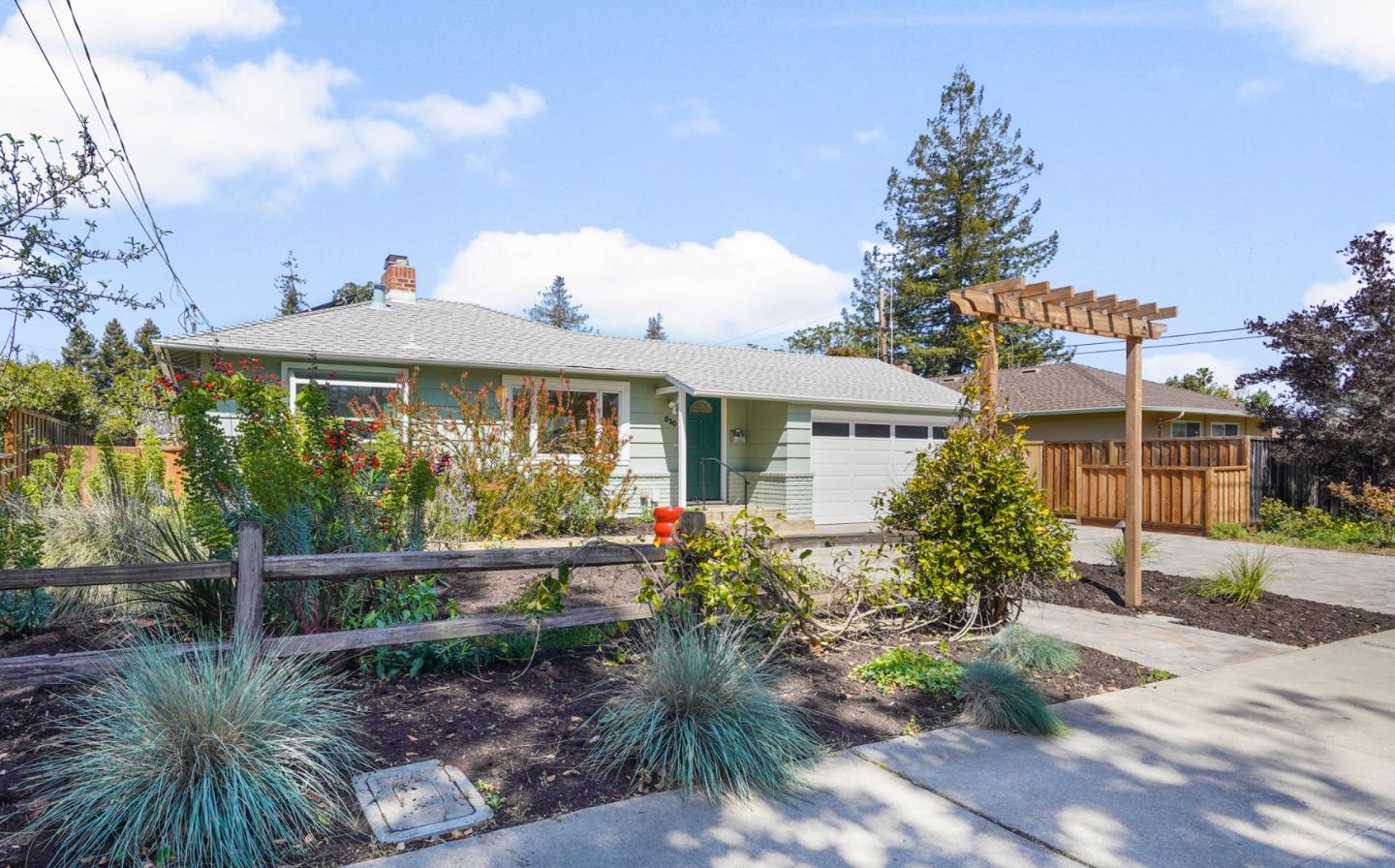 Neighborhood Neighborhood-15