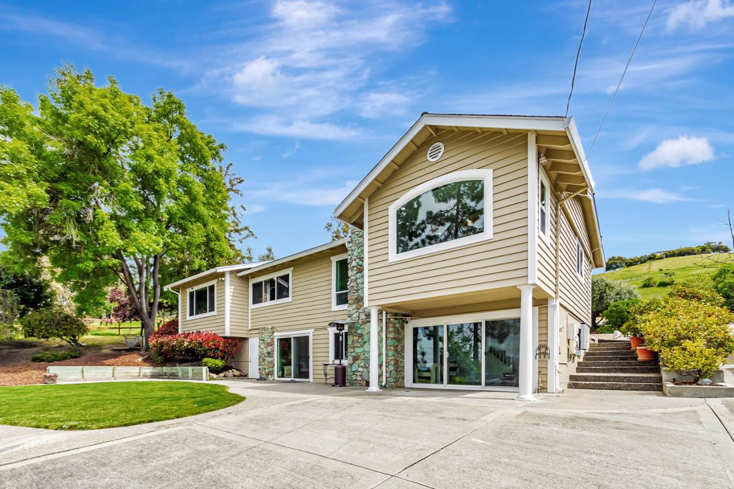 Neighborhood Neighborhood-11