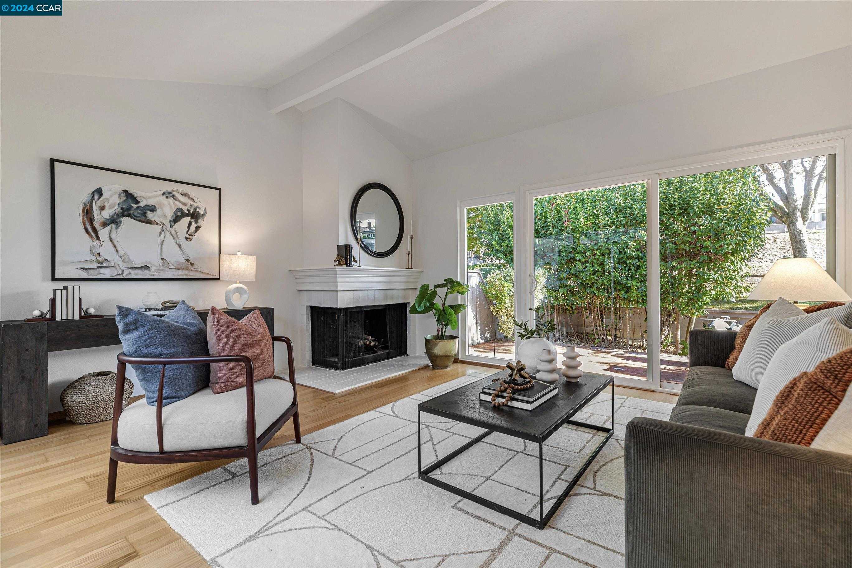 Neighborhood Neighborhood-20