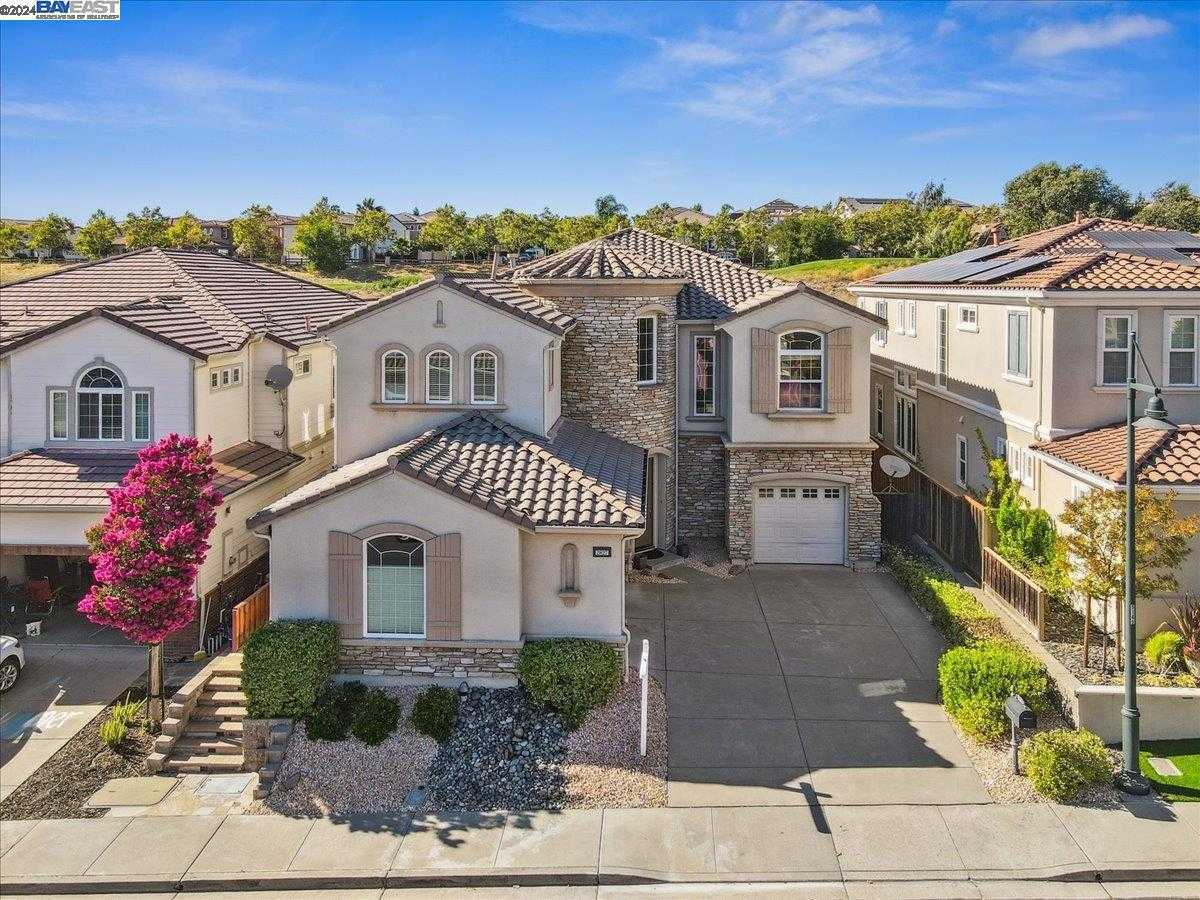 Neighborhood Neighborhood-6