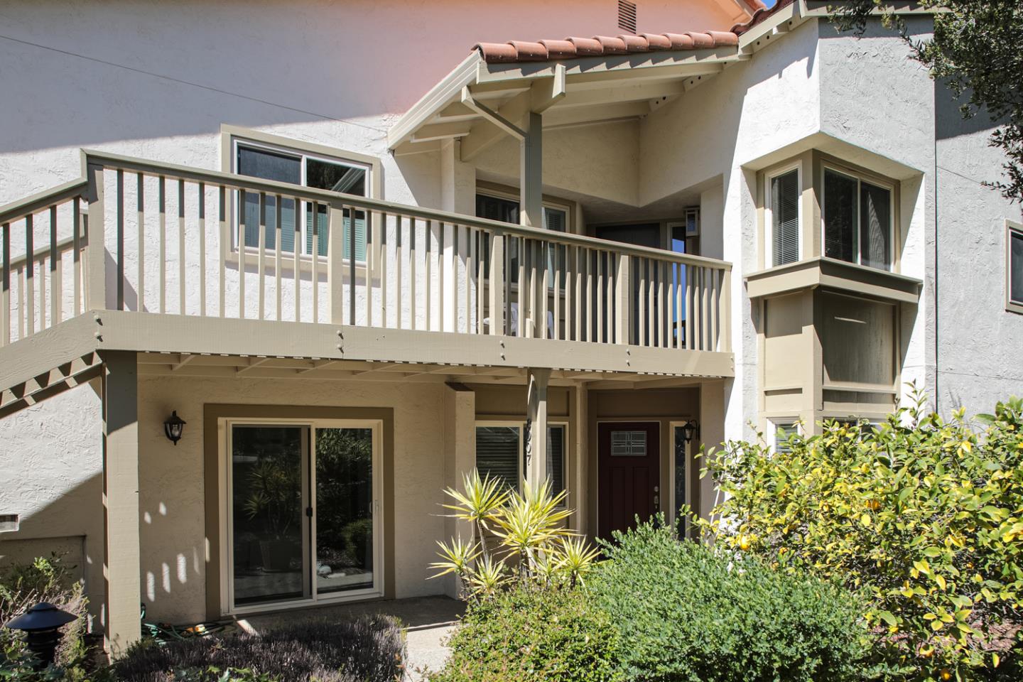 Neighborhood Neighborhood-87