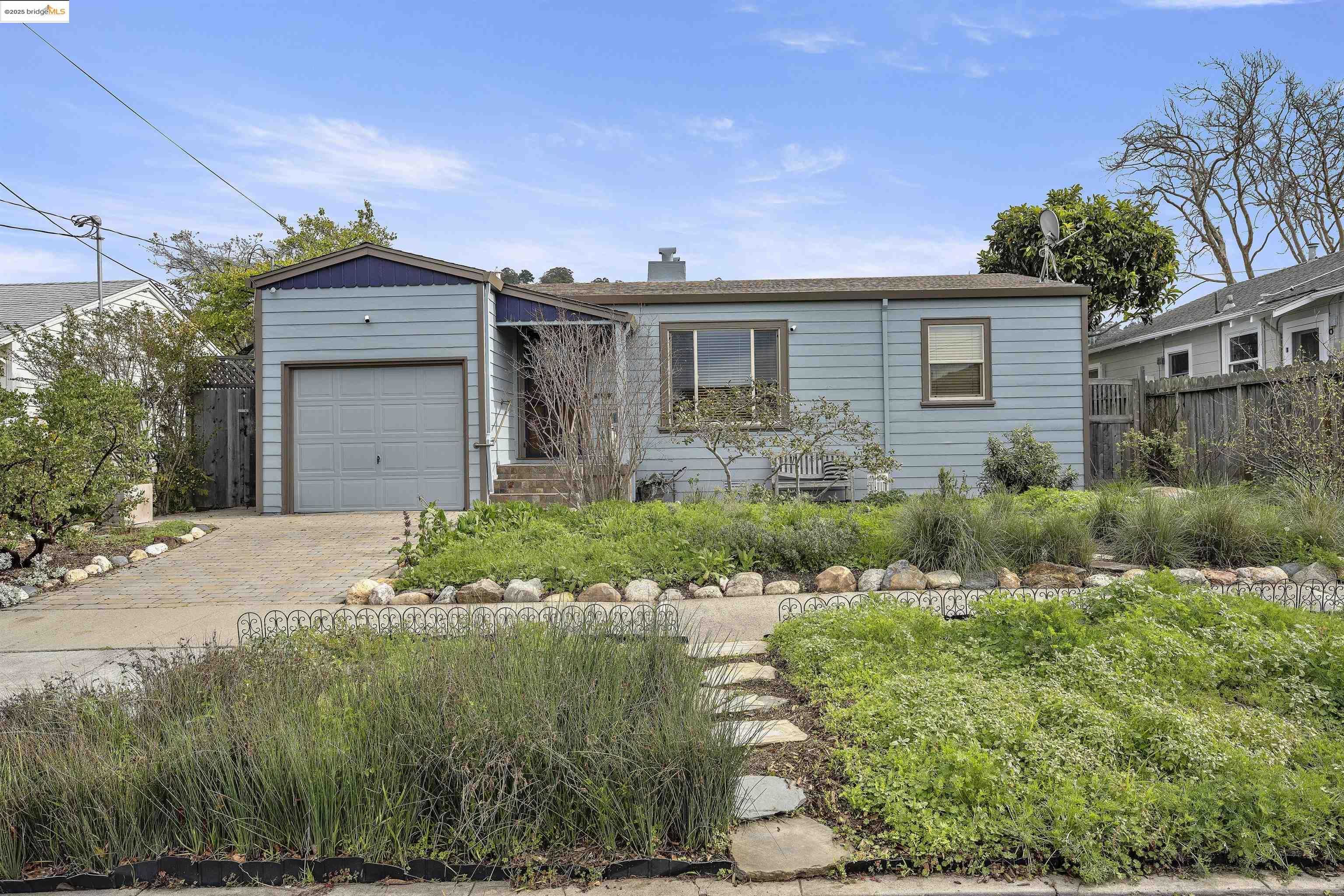 Neighborhood Neighborhood-17