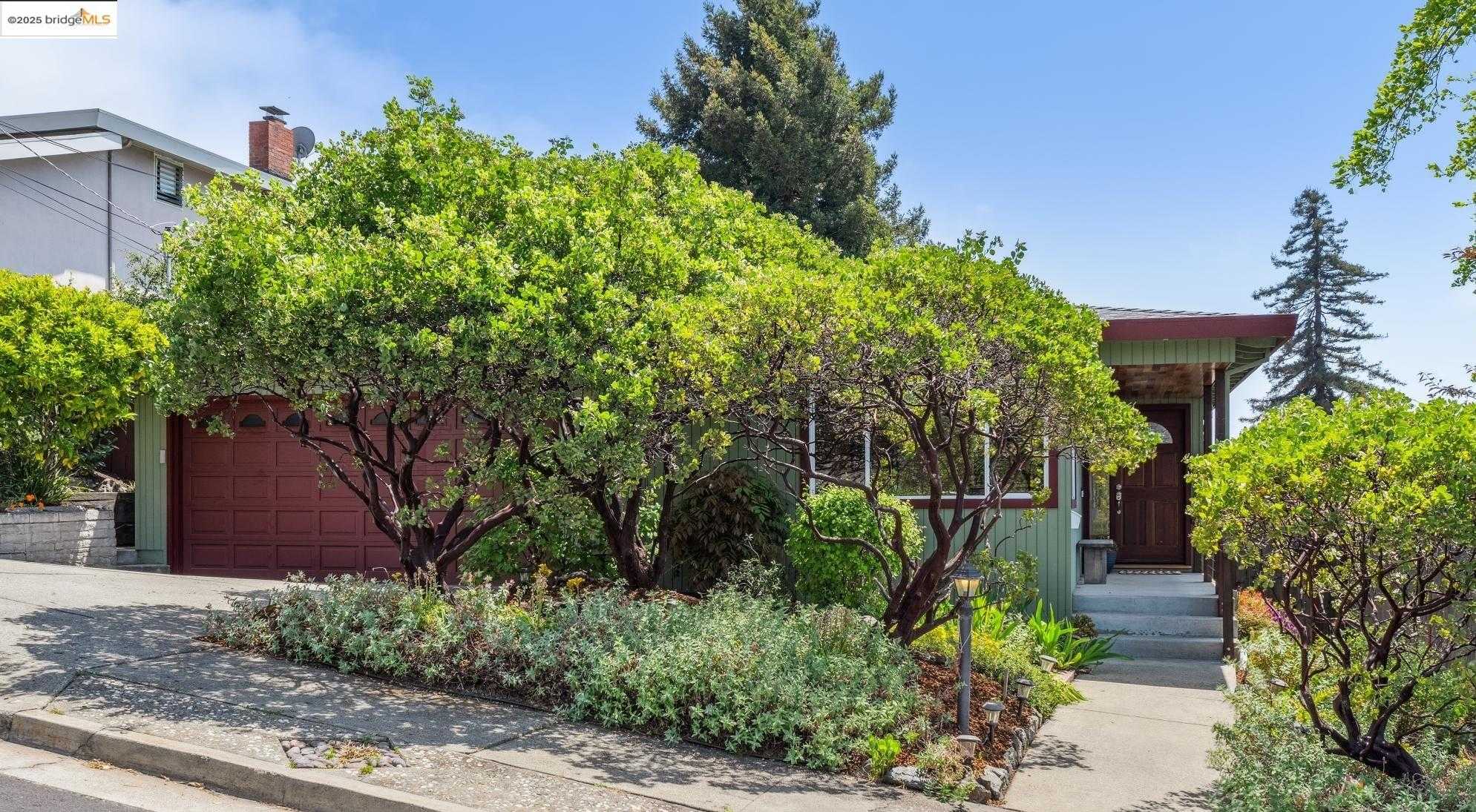 Neighborhood Neighborhood-6