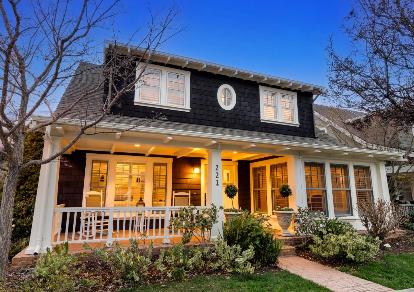 Neighborhood Neighborhood-3