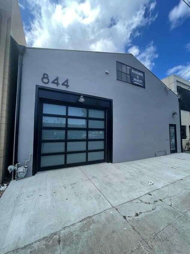 Neighborhood Neighborhood-6