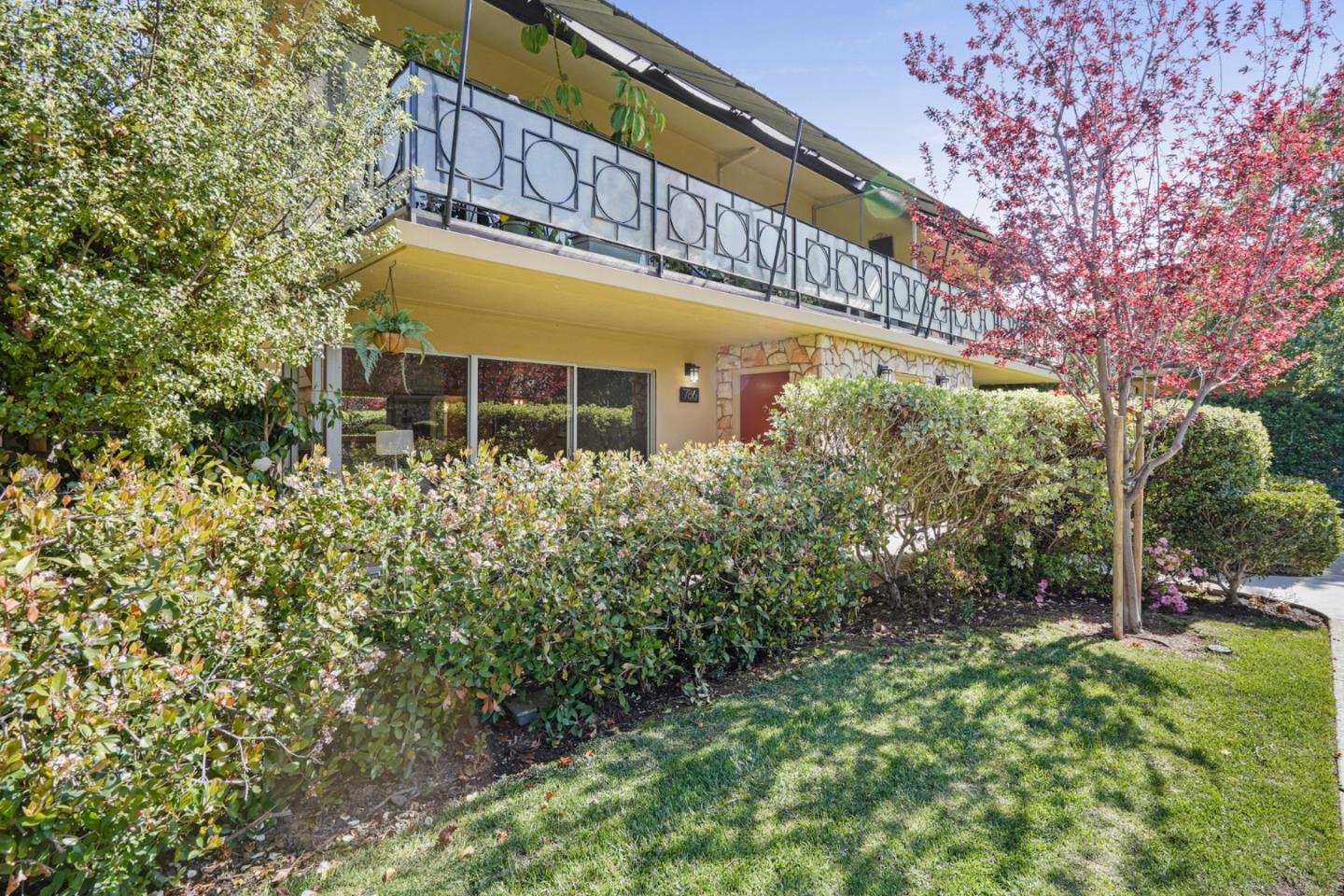 Neighborhood Neighborhood-34