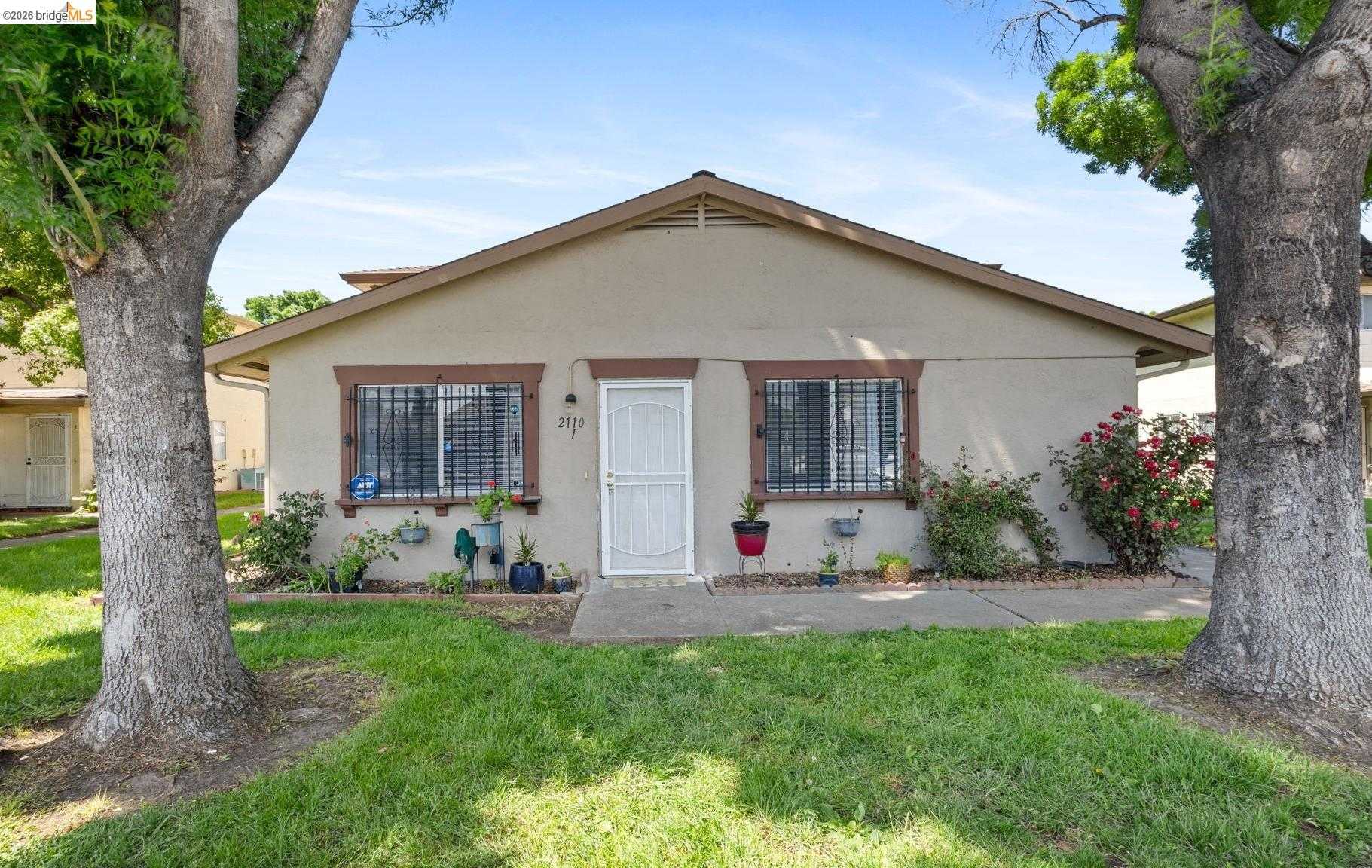 Sycamore-Dr, Antioch, CA neighborhood
