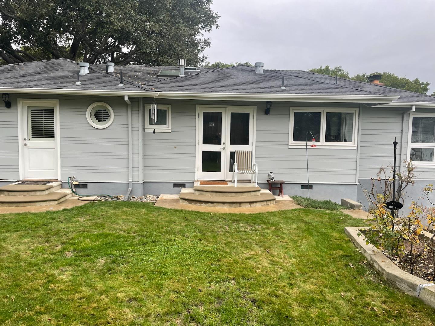 Neighborhood Neighborhood-27