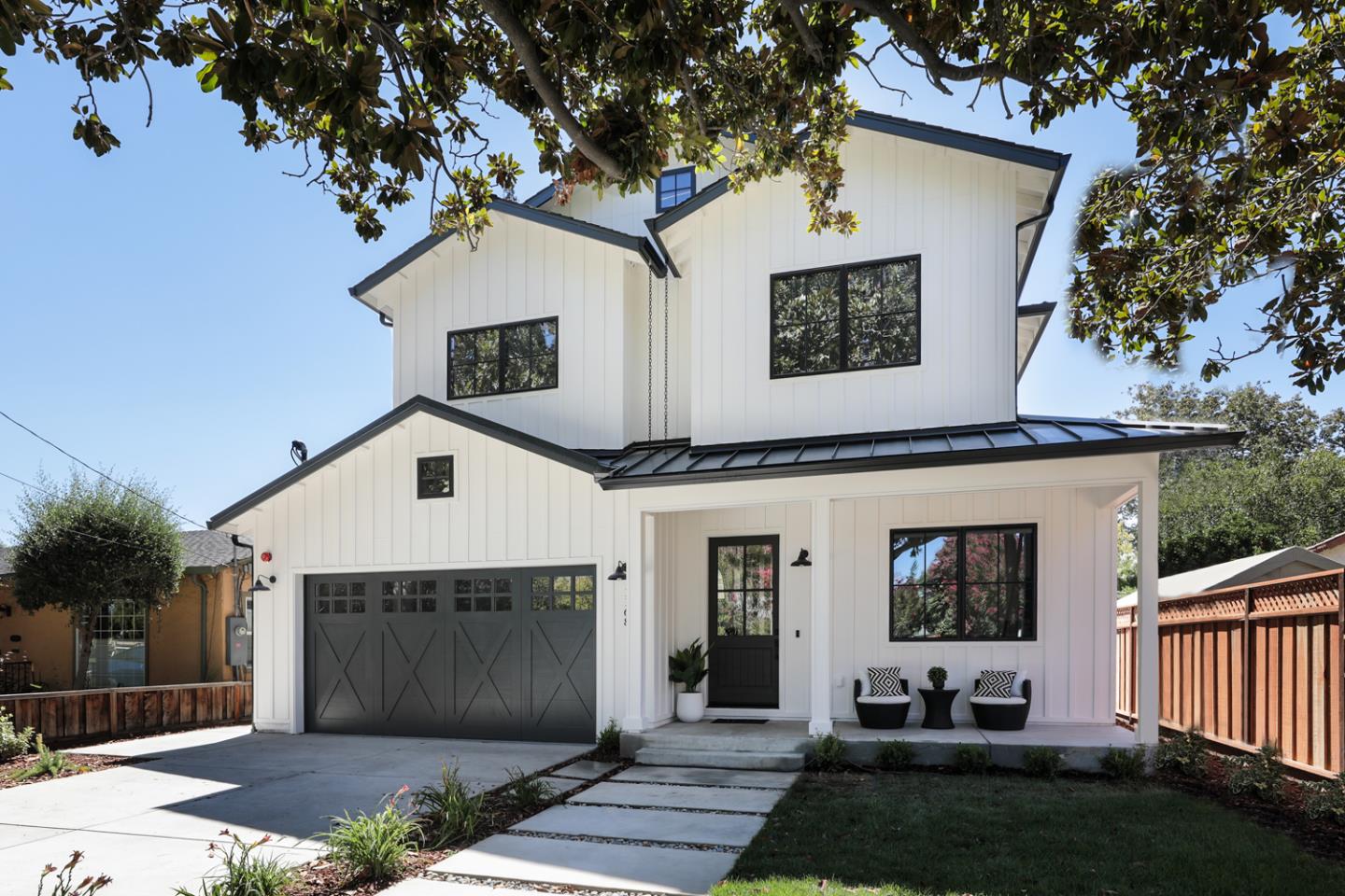 Neighborhood Neighborhood-82