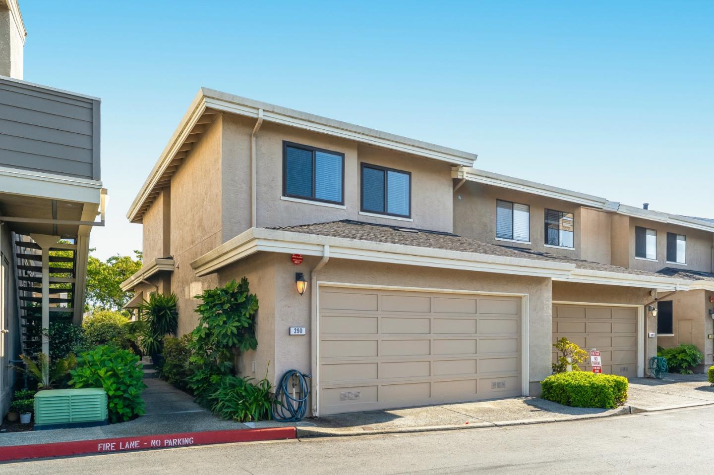 Neighborhood Neighborhood-14