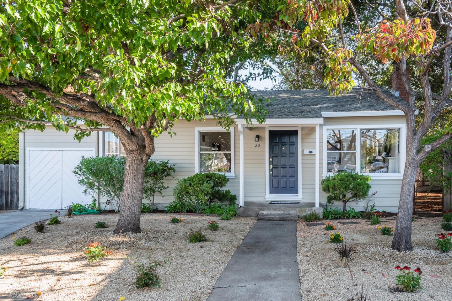 Neighborhood Neighborhood-9