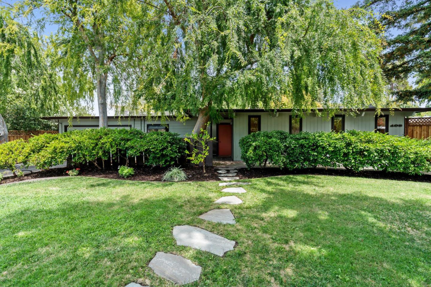 Neighborhood Neighborhood-32