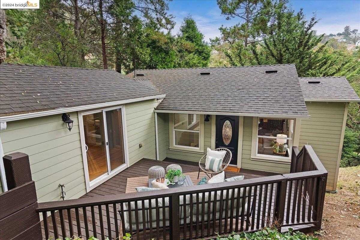 Neighborhood Neighborhood-11