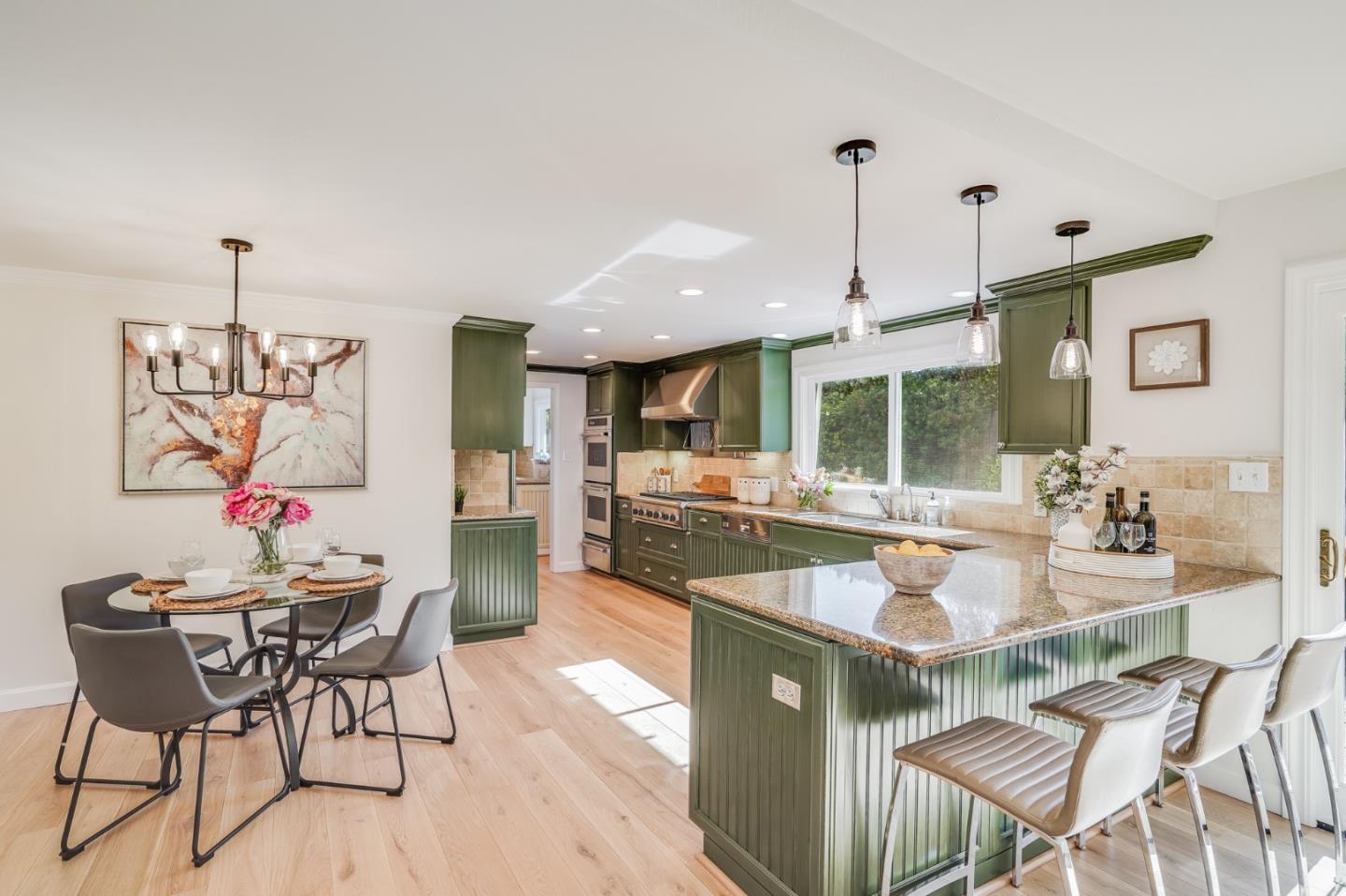 Neighborhood Neighborhood-86