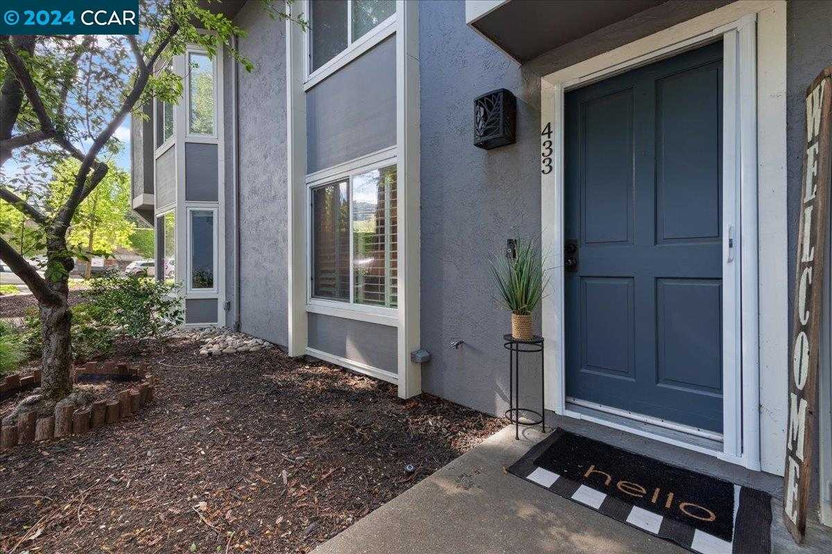 Neighborhood Neighborhood-28