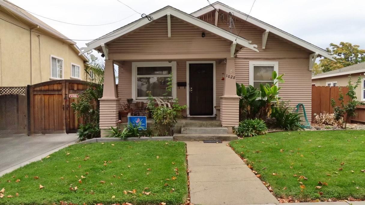 Neighborhood Neighborhood-15