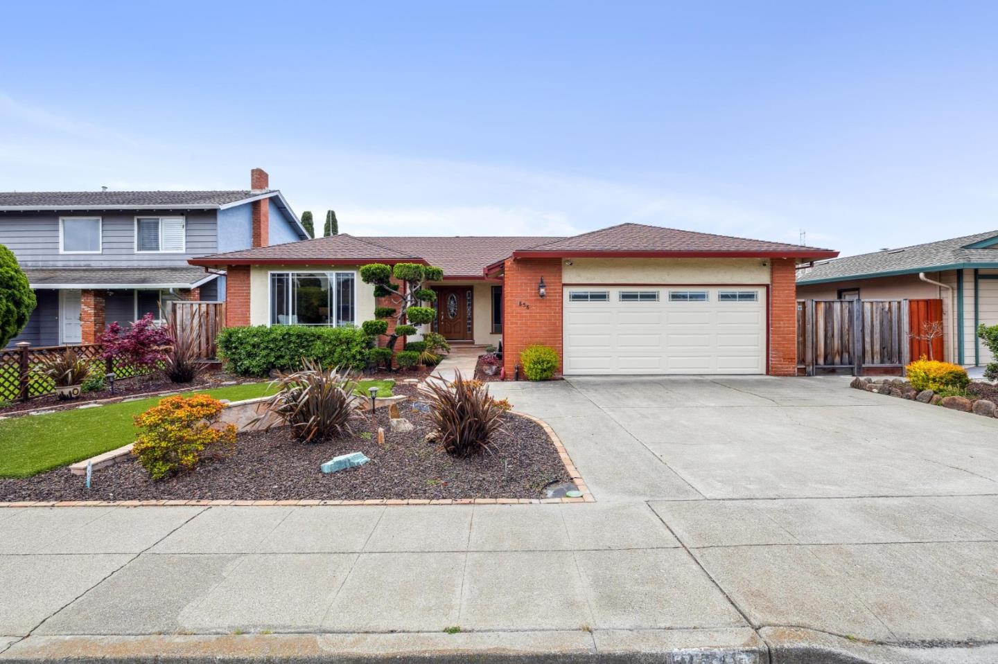 Neighborhood Neighborhood-13