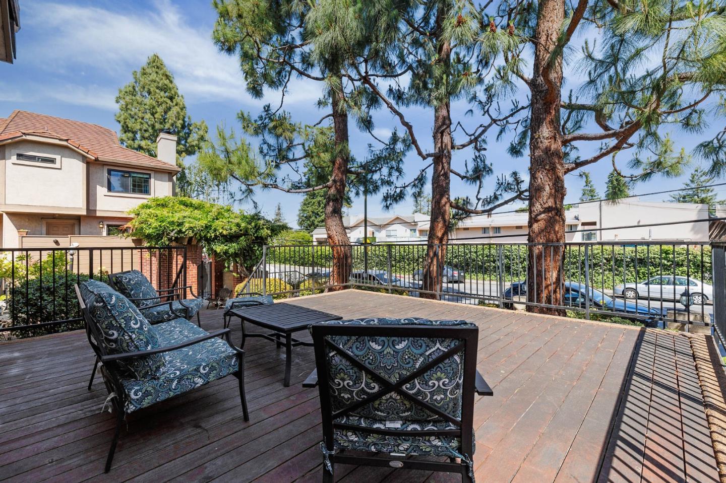 Neighborhood Neighborhood-82