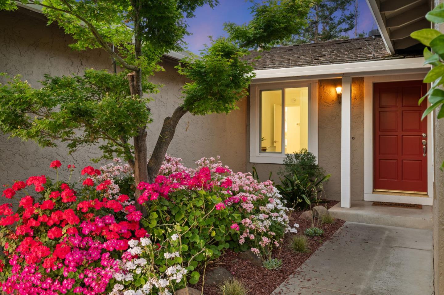 Neighborhood Neighborhood-12