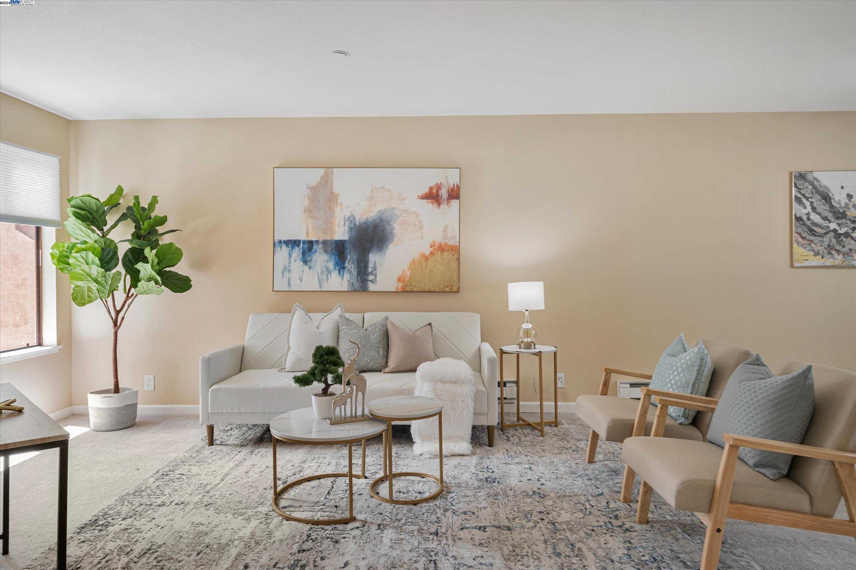 Neighborhood Neighborhood-10