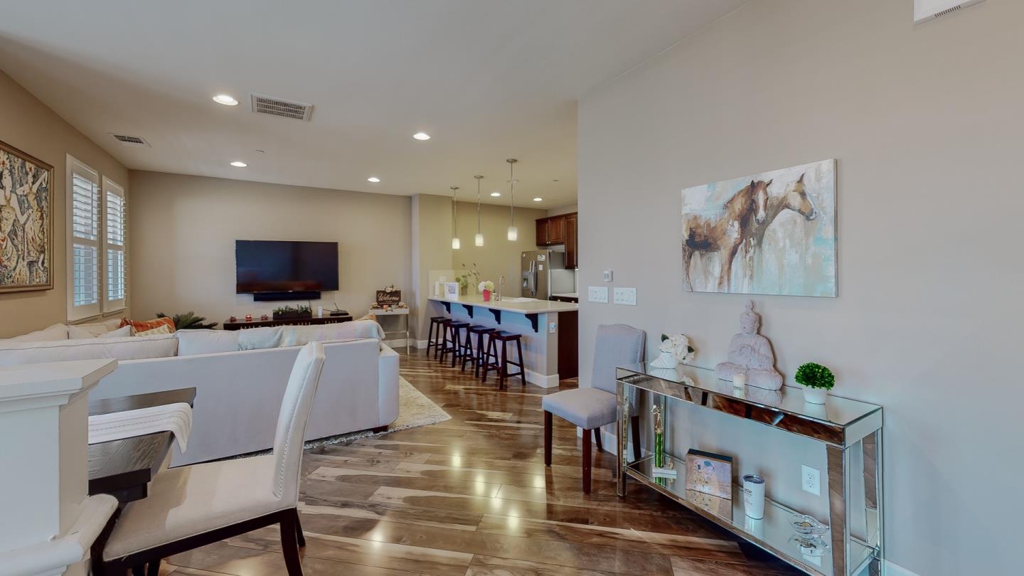 Neighborhood Neighborhood-63