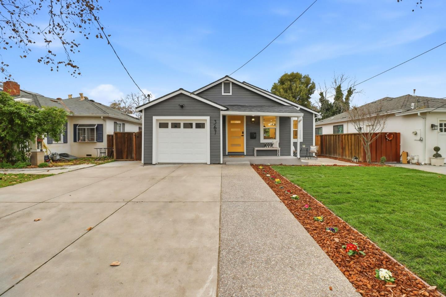 Neighborhood-23