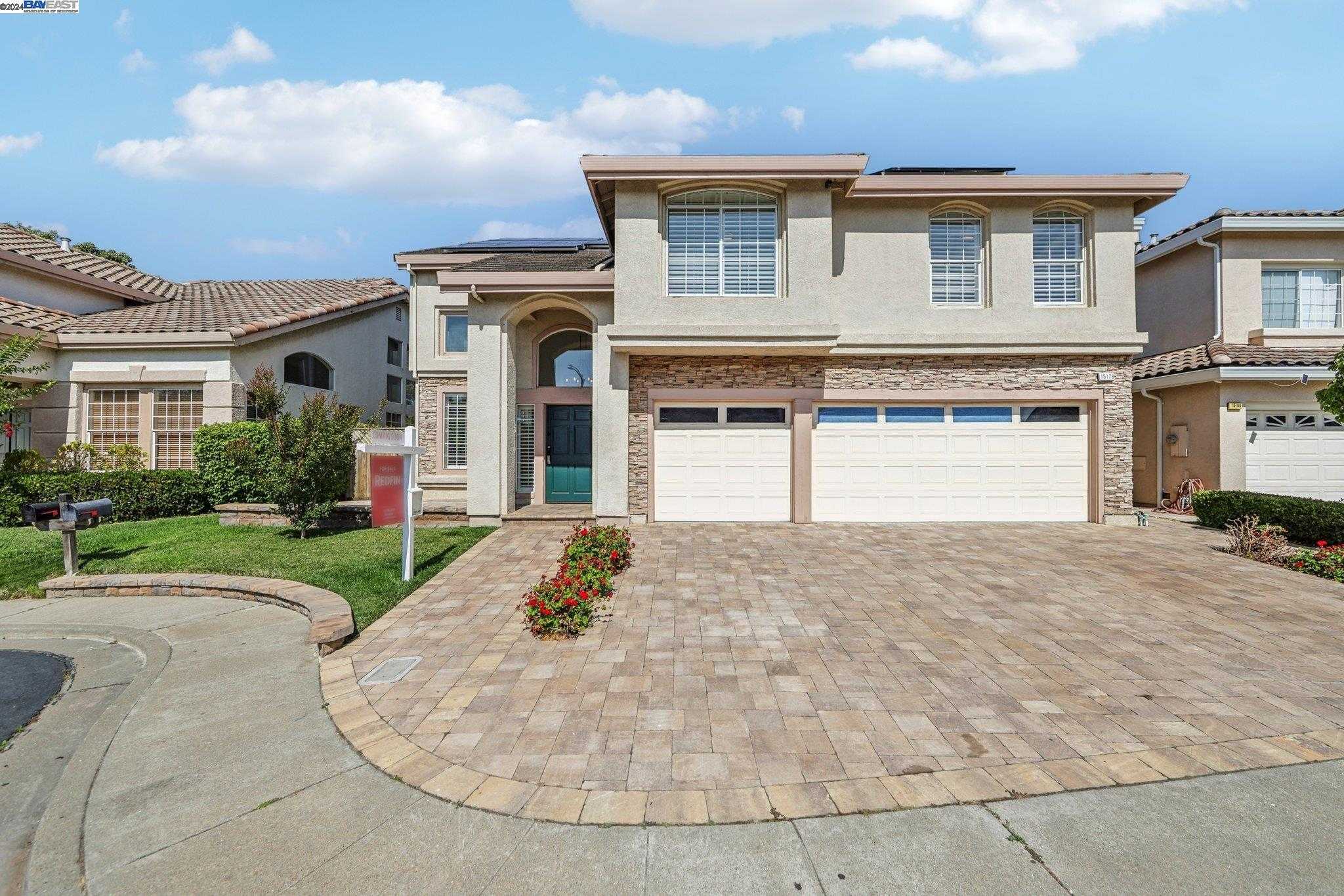 Neighborhood Neighborhood-3