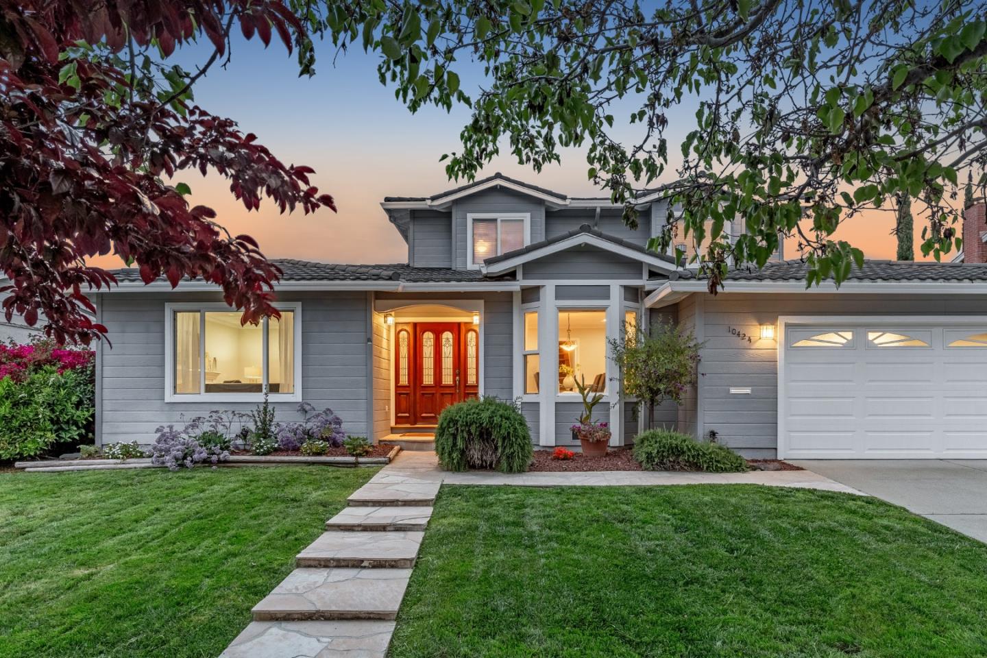 Neighborhood Neighborhood-12