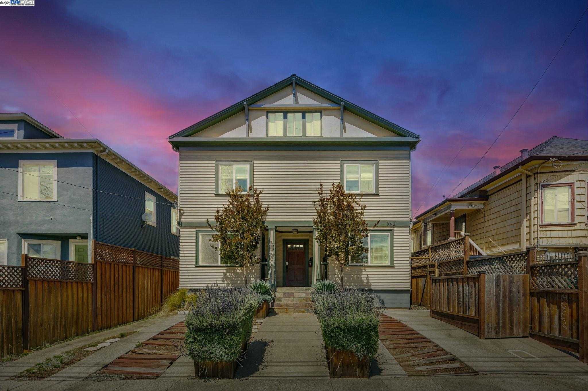 Neighborhood Neighborhood-7