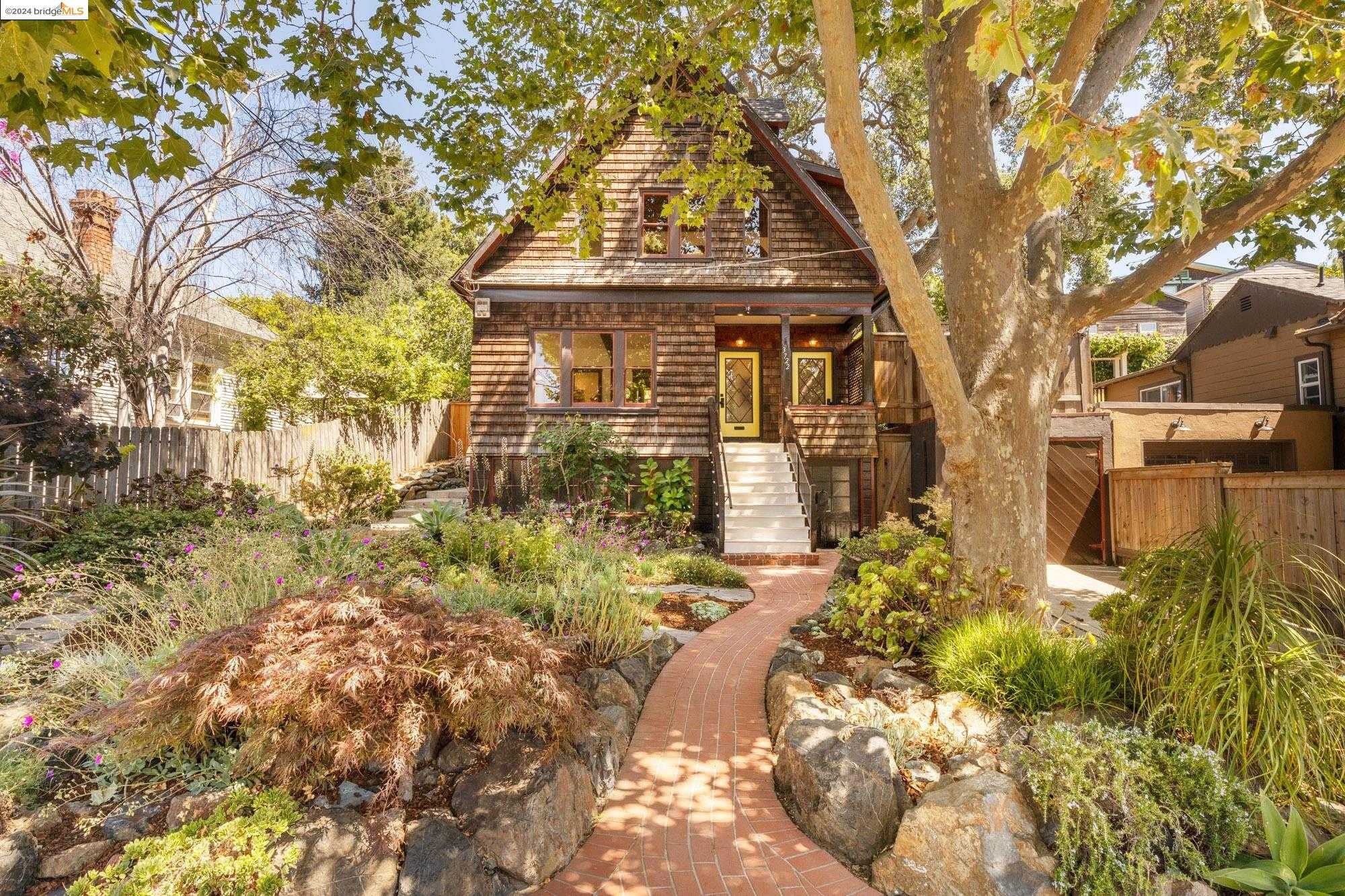 Neighborhood Neighborhood-25