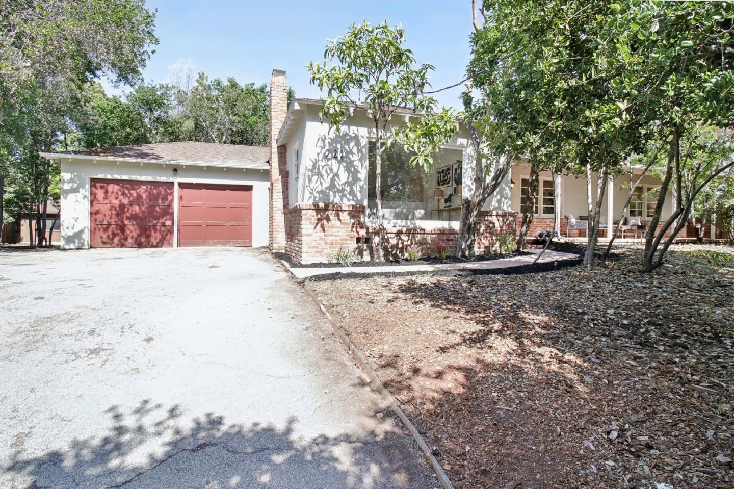 Neighborhood Neighborhood-5