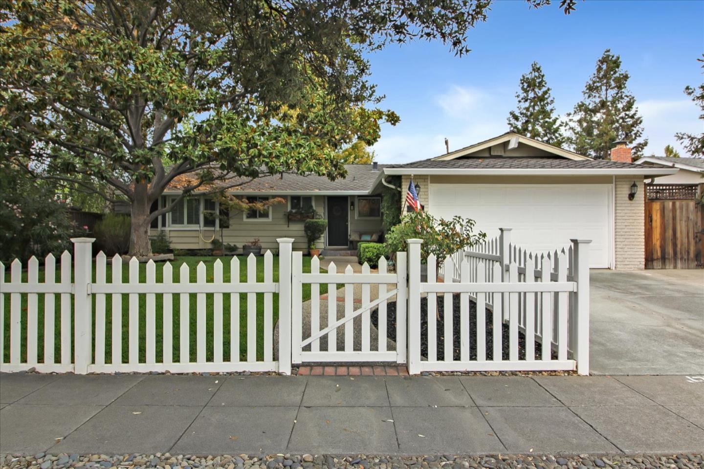 Neighborhood Neighborhood-99