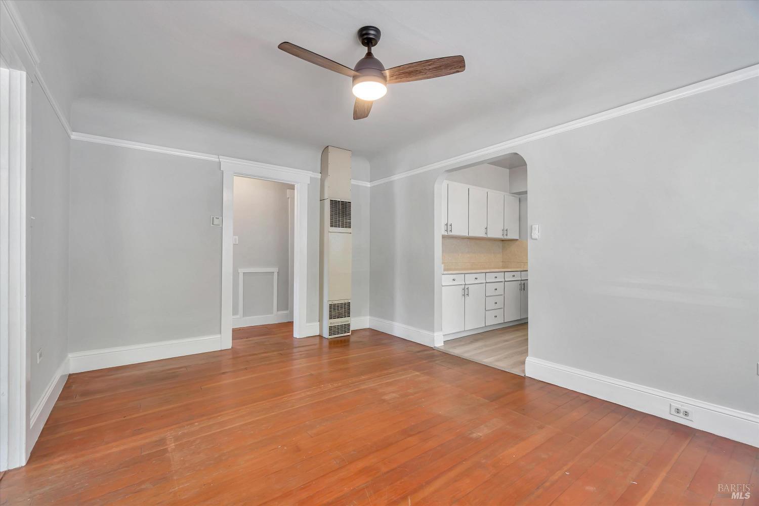 Neighborhood Neighborhood-6